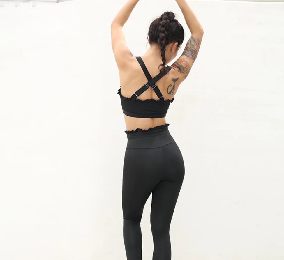 Lace Edge Yoga Set - Activewear Yoga Outfit