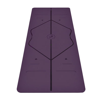 Liforme Original Yoga Mat – Free Yoga Bag Included - Patented Alignment System, Warrior-like Grip, Non-slip, Eco-friendly, sweat-resistant, long, wide, 4.2mm thick mat for comfort