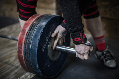 Harbinger Red Line 18-Inch Weightlifting Wrist Wraps for Men and Women (Pair)