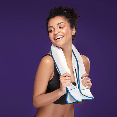 Sports Towel - 2 Zipper Pockets Hold Belongings Safe While You Exercise, at The Gym. Play Pickleball, Tennis, Golf.100% Cotton Ring Spun Loops Super Soft and Absorbent (Mint)