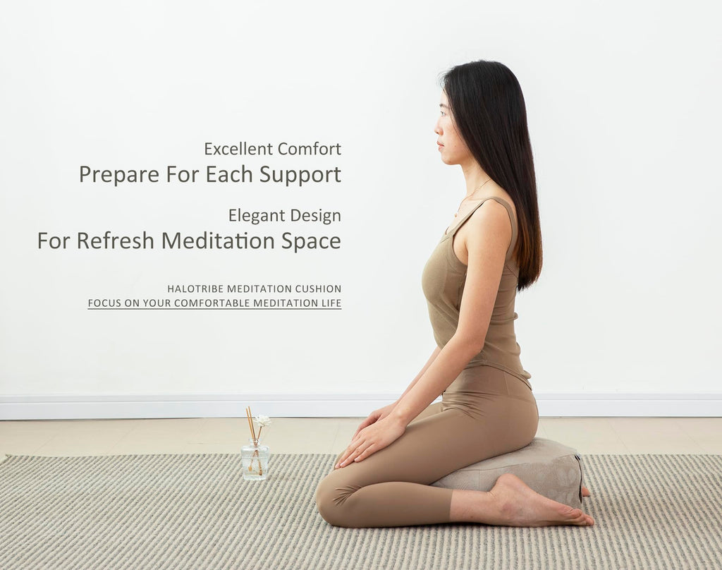 Meditation Cushion, Comfortable Meditation Pillow with Peacock Feather Jacquard Cover. Buckwheat Hull Filled Zafu Floor Pillow 16 * 16 * 5 in