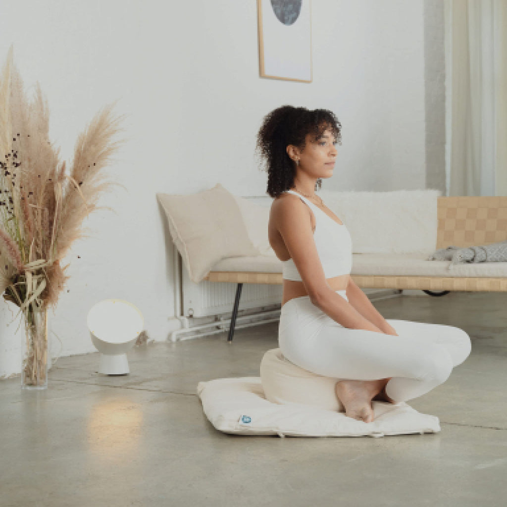 (Height 6.5") Round Zafu Yoga Bolster for Gymnastics & Meditation Made in the EU - Light Beige 100% Natural Cotton Yoga Meditation Buckwheat Meditation Cushion with Washable Covers