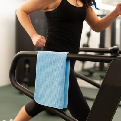 S&T INC. Microfiber Gym Towels, Yoga Towel for Home and Gym Bag, 16 Inch x 27 Inch, 6 Pack