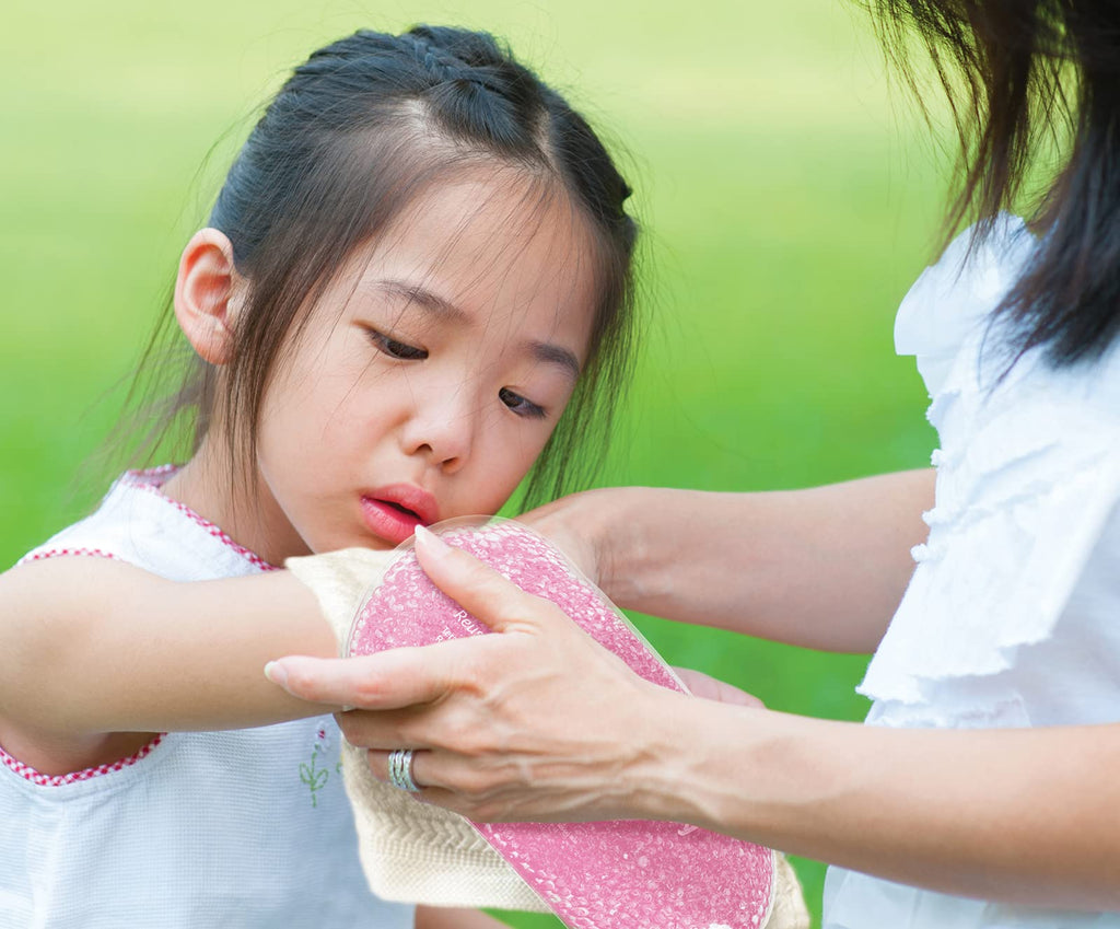 MUELLER Sports Medicine Reusable Cold & Hot Pack, Ice Pack for Injuries and Pain Relief, Blue