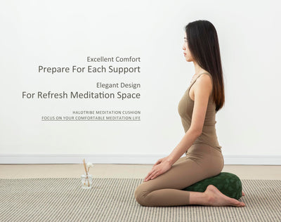 Meditation Cushion, Comfortable Meditation Pillow with Peacock Feather Jacquard Cover. Buckwheat Hull Filled Zafu Floor Pillow 16 * 16 * 5 in