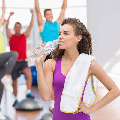 Sports Towel - 2 Zipper Pockets Hold Belongings Safe While You Exercise, at The Gym. Play Pickleball, Tennis, Golf.100% Cotton Ring Spun Loops Super Soft and Absorbent (Mint)