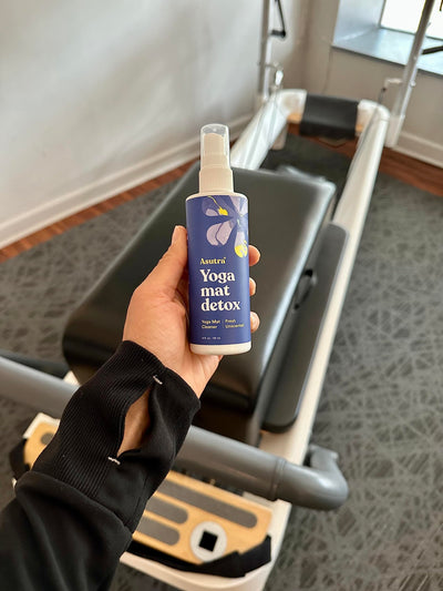 ASUTRA Yoga Mat Cleaner Spray (Energizing Peppermint), 4 fl oz - No Slippery Residue, Organic Essential Oils, Deep-Cleansing for Fitness Gear & Gym Equipment, Microfiber Towel Included