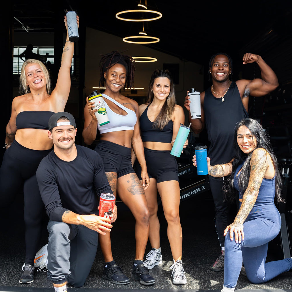 Ice Shaker Insulated Stainless Steel Shaker Bottle | 26oz, Navy/Mint | Cold for 30+ Hours | Insulated Cup with Twist-on Agitator | Odor-Free Bottle for Protein Shakes, Water, Smoothies, Cocktails