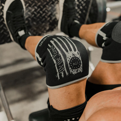 Knee Sleeves for Weightlifting & Powerlifting (7mm Pair) For Men & Women - Knee Wraps for Weight Lifting, Squats, Fitness, Gym Workout, Crossfit - IPF Approved Knee Compression Sleeve Support