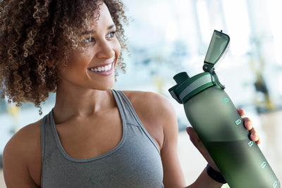 30oz Sport Water Bottle with Time Markers, Large Durable Gym Plastic Bottle Tritan BPA Free for Fitness, Outdoor Enthusiasts, Leakproof Gray (Pack of 1)