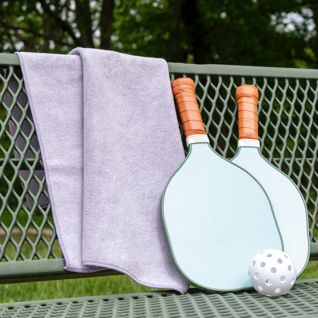 S&T INC. Microfiber Gym Towels, Yoga Towel for Home and Gym Bag, 16 Inch x 27 Inch, 6 Pack