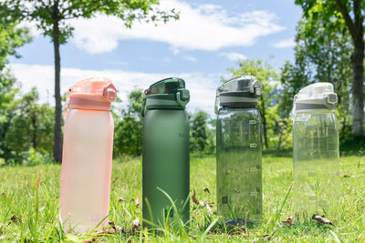 30oz Sport Water Bottle with Time Markers, Large Durable Gym Plastic Bottle Tritan BPA Free for Fitness, Outdoor Enthusiasts, Leakproof Gray (Pack of 1)