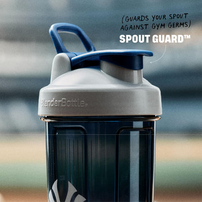 BlenderBottle Shaker Bottle Pro Series Perfect for Protein Shakes and Pre Workout, 28-Ounce, Black