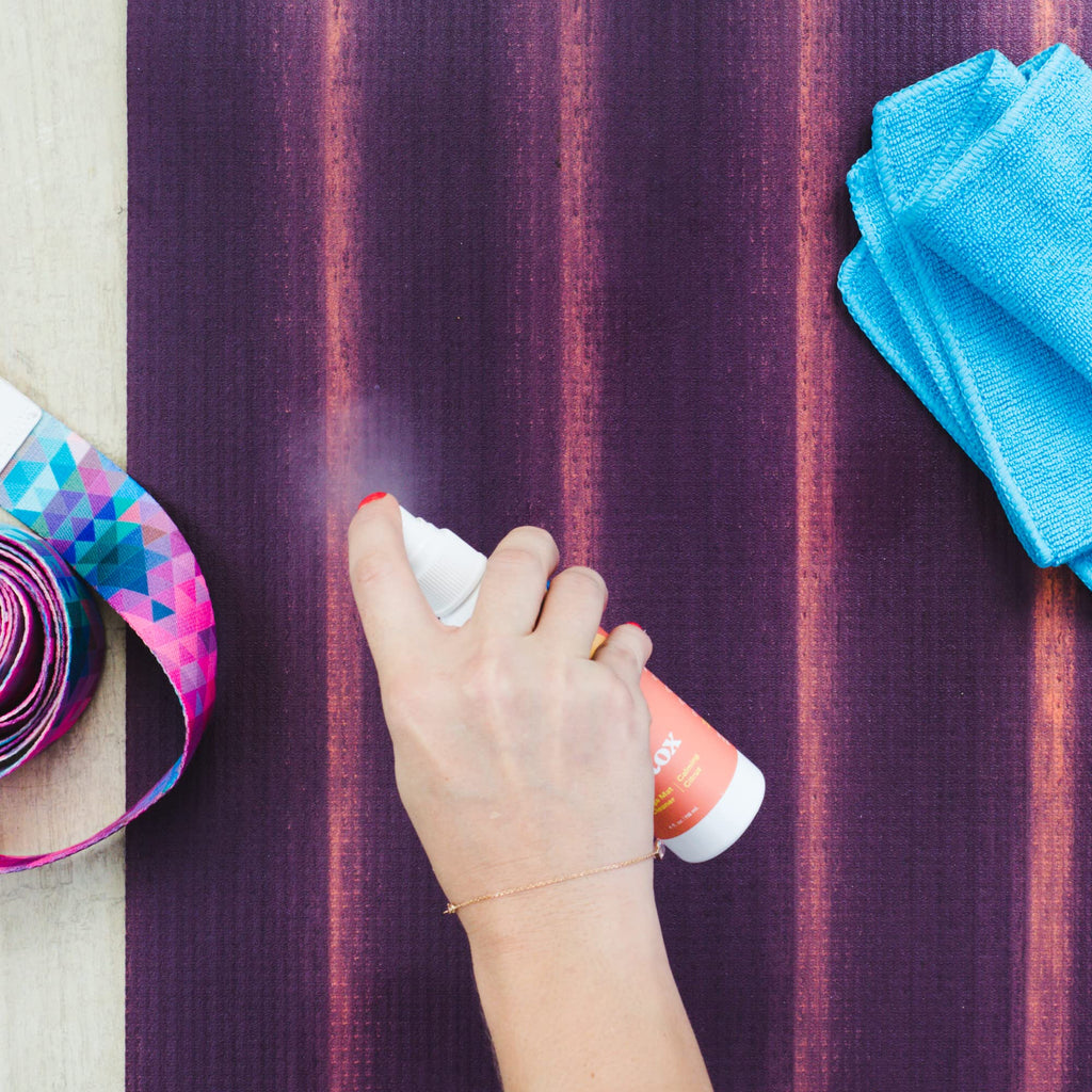 ASUTRA Yoga Mat Cleaner Spray (Energizing Peppermint), 4 fl oz - No Slippery Residue, Organic Essential Oils, Deep-Cleansing for Fitness Gear & Gym Equipment, Microfiber Towel Included