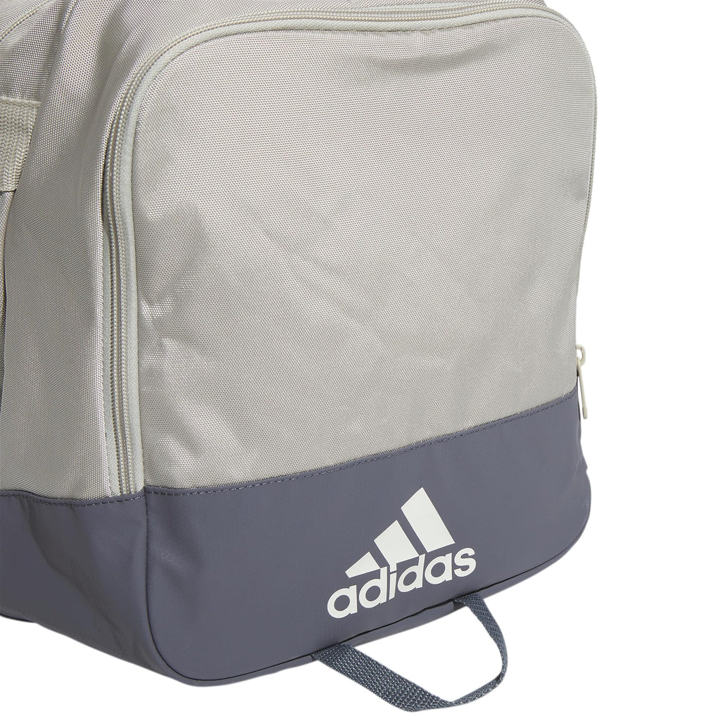 adidas Unisex Adult Defender 4.0 Gym Duffel Bag for Men and Women