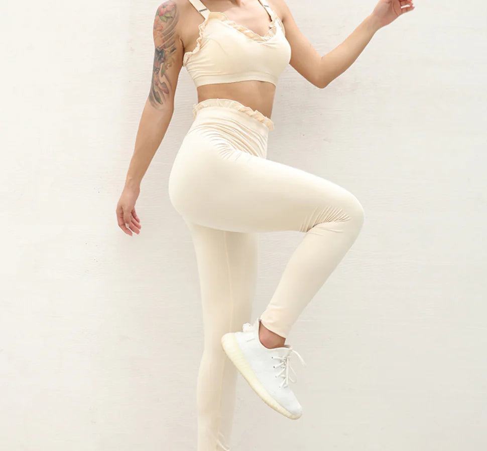Lace Edge Yoga Set - Activewear Yoga Outfit