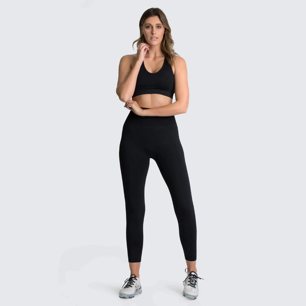 Seamless Knit Yoga Set for Women - Activewear Outfit