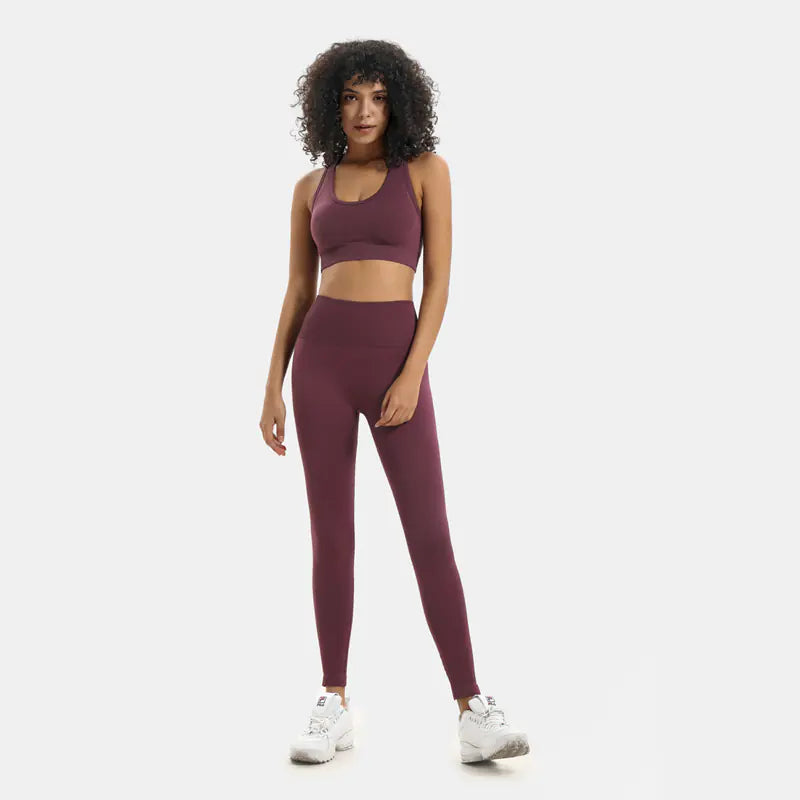 Seamless Knit Yoga Set for Women - Activewear Outfit